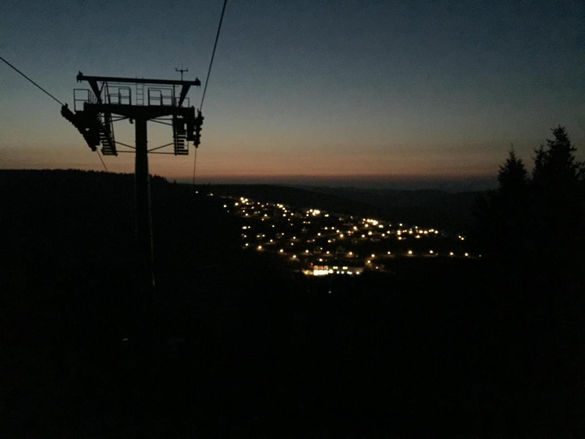 Goski & Gobike Winterberg Netflix And Waiputv Free Экстерьер фото